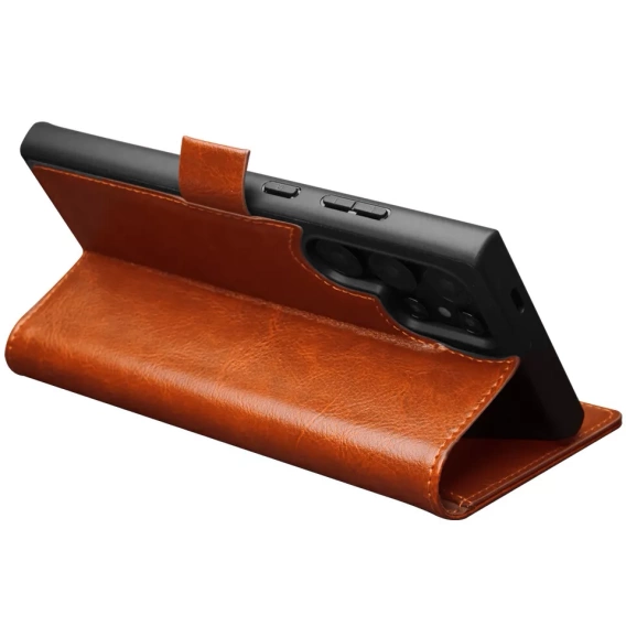Carcasa flip pentru Samsung Galaxy S25 Ultra, QIALINO Leather Wallet, maro