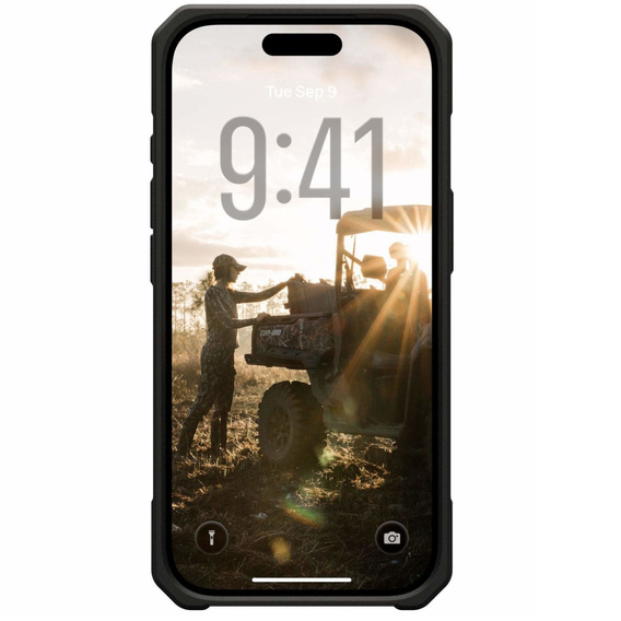 Urban Armor Gear caz pentru iPhone 17 Pro Max, Monarch Pro Kevlar MagSafe, fibra de carbon