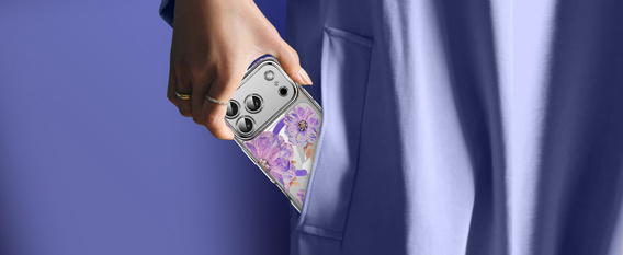 Husă magnetică cu model floral realizat cu laser pentru iPhone 17 Pro