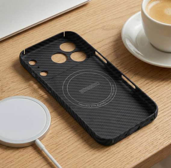Husă ERBORD Full Kevlar MagSafe pentru iPhone 17 Pro