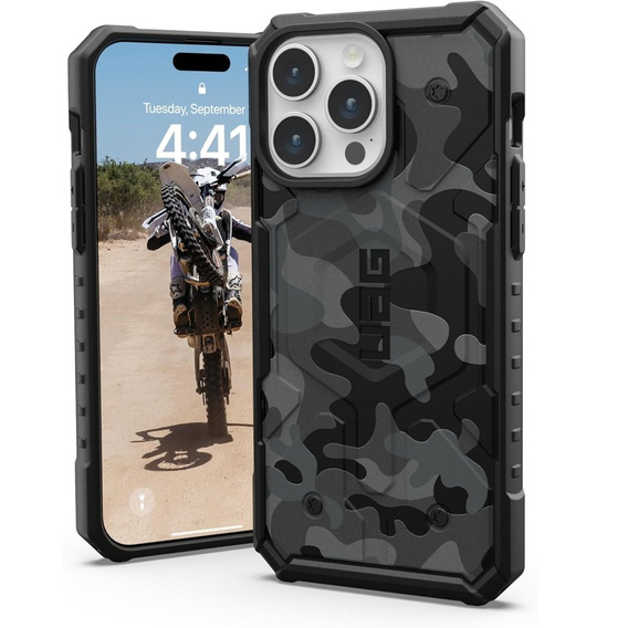 Urban Armor Gear Huse pentru iPhone 15 Pro Max, Pathfinder MagSafe Camo, negru