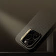 Carcasă pentru iPhone 16 Pro, carcasă blindată Nillkin, Carbon Fiber, pentru Magsafe, de aur